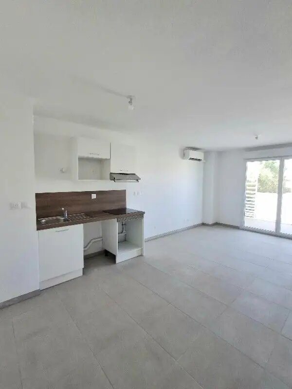 Appartement à louer, 45m², Monteux