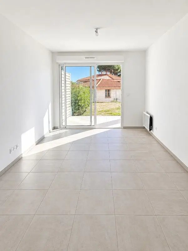 Appartement à louer, 43m², Fréjus