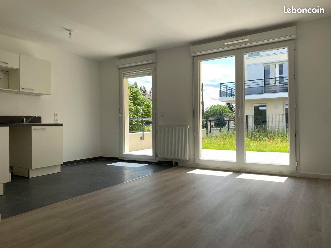 Appartement à louer, 42m², Persan