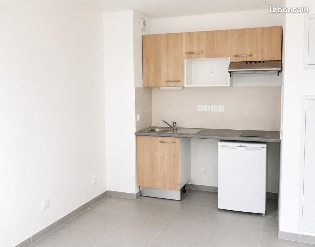 Appartement à louer, 37m², Nîmes