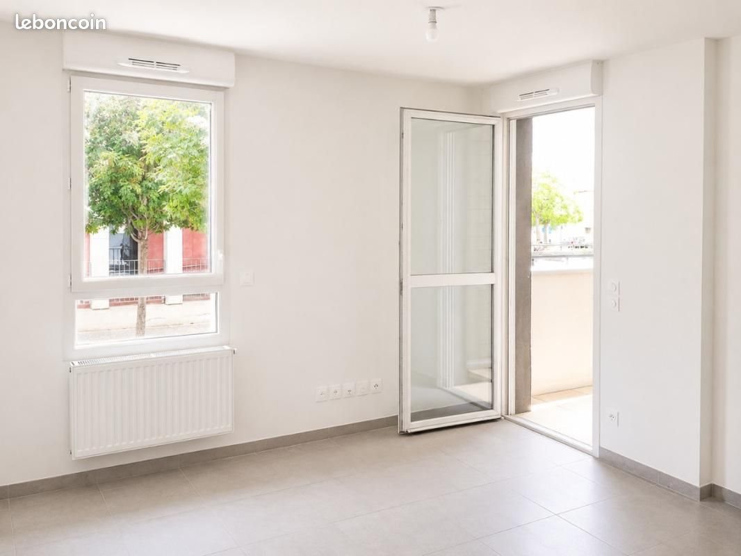 Appartement à louer, 37m², Nîmes