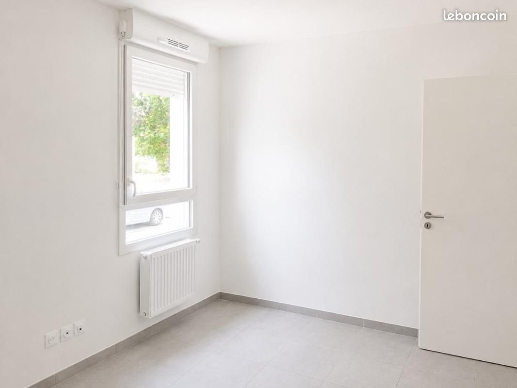 Appartement à louer, 37m², Nîmes