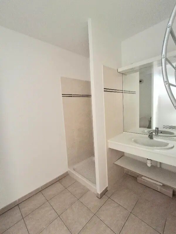 Appartement à louer, 41m², Saint-Chamas