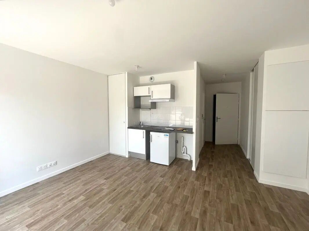 Appartement à louer, 28m², Epône