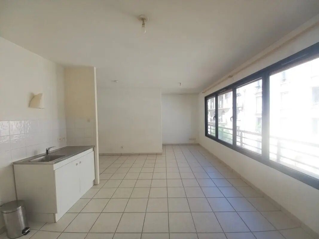 Appartement à louer, 34m², Saint-Etienne