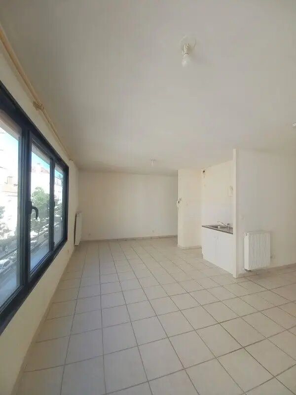 Appartement à louer, 34m², Saint-Etienne