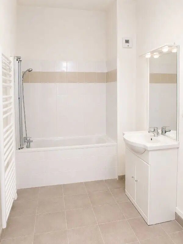 Appartement à louer, 49m², Sedan