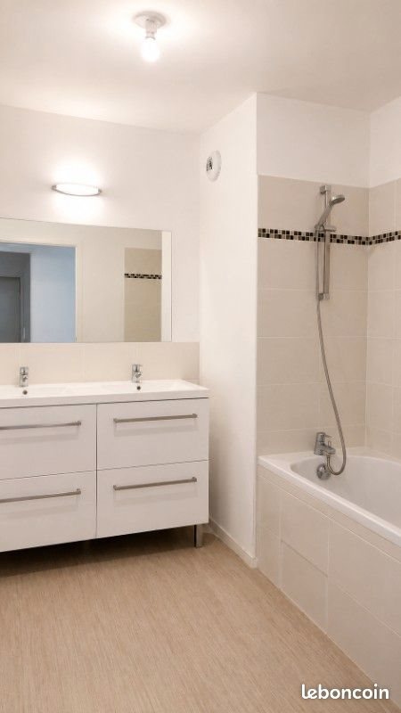 Appartement à louer, 93m², Lille
