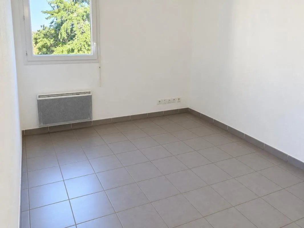 Appartement à louer, 40m², Marseille 13ème