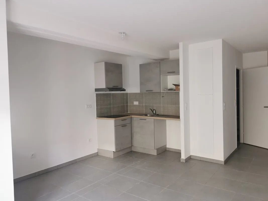 Appartement à louer, 32m², Marsillargues