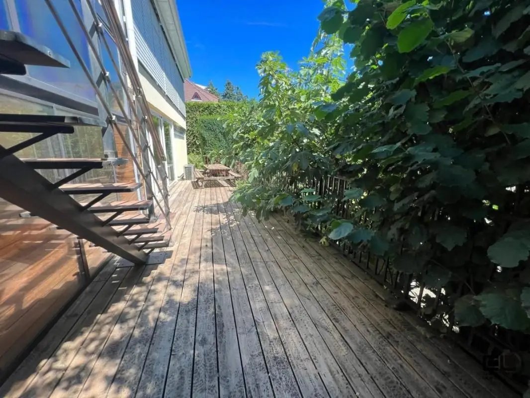 Maison à louer, 357m², Caluire-et-Cuire