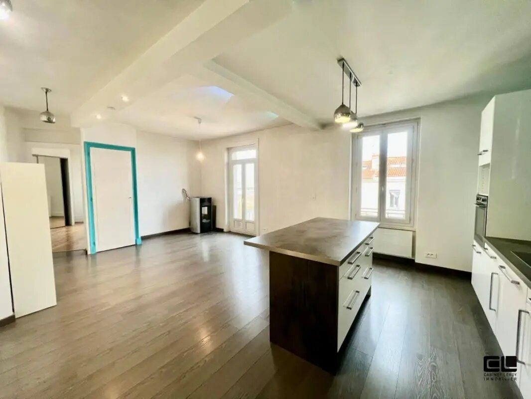 Appartement à louer, 66m², Lyon 8ème