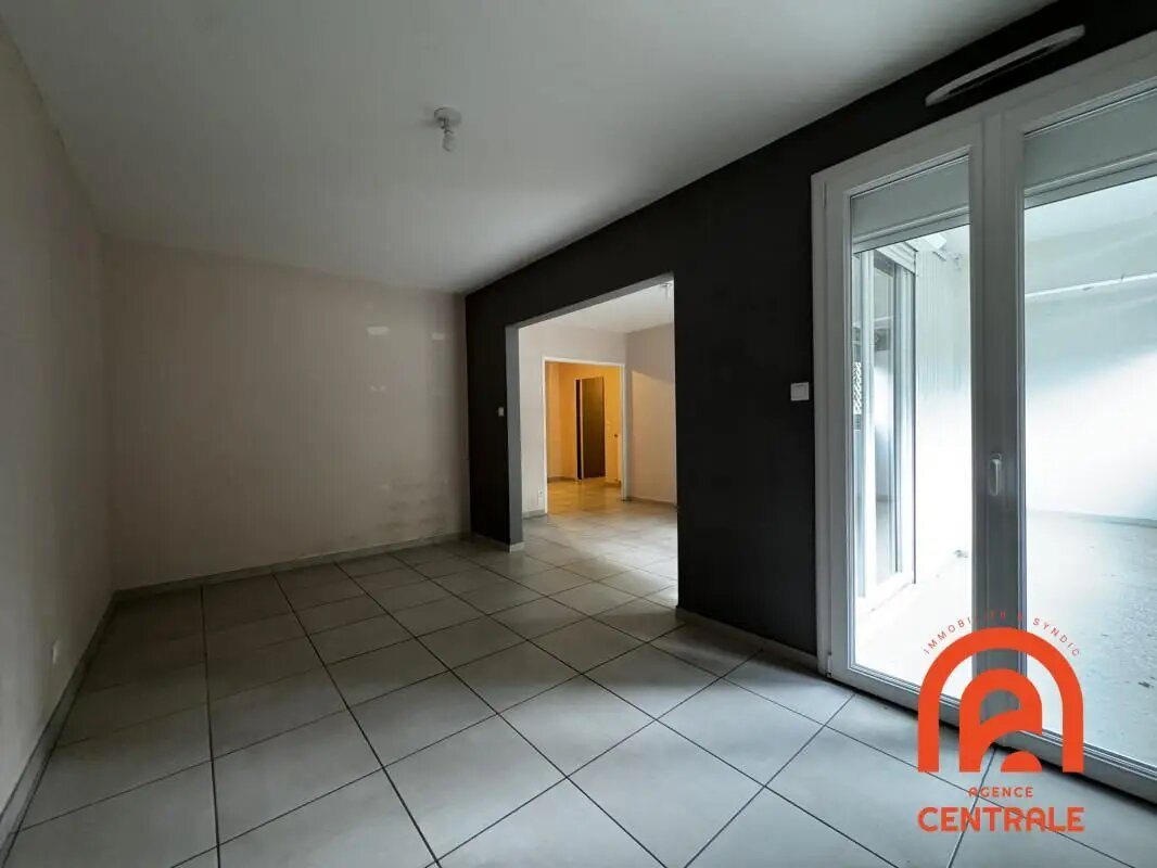 Appartement à louer, 103m², Vaulx-en-Velin