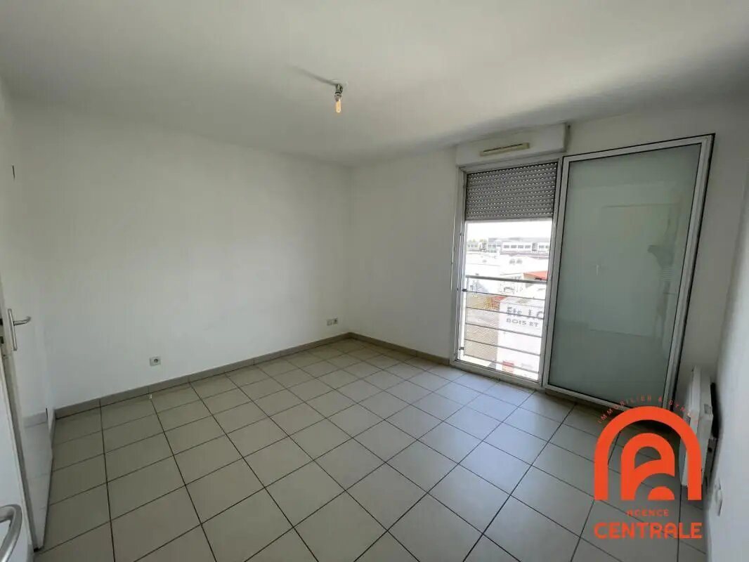 Appartement à louer, 42m², Vénissieux