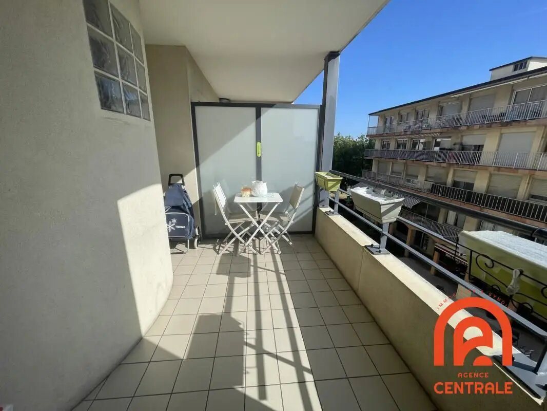 Appartement à louer, 49m², Bron