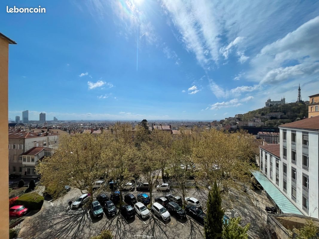 Appartement à louer, 99m², Lyon 1er