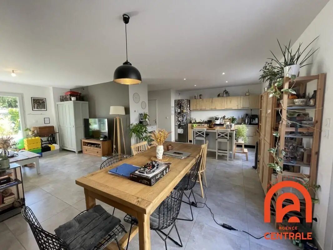 Appartement à louer, 99m², Messimy