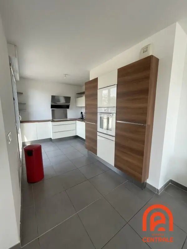 Appartement à louer, 82m², Lyon 8ème