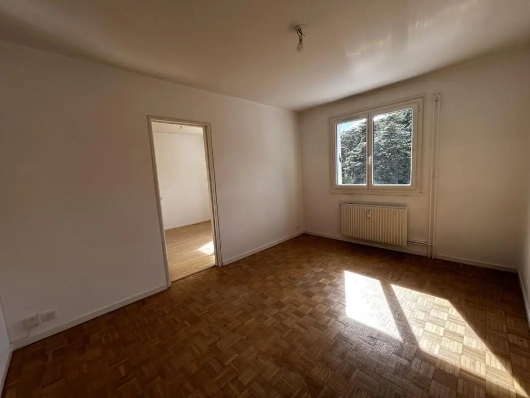 Appartement à louer, 43m², Le Creusot