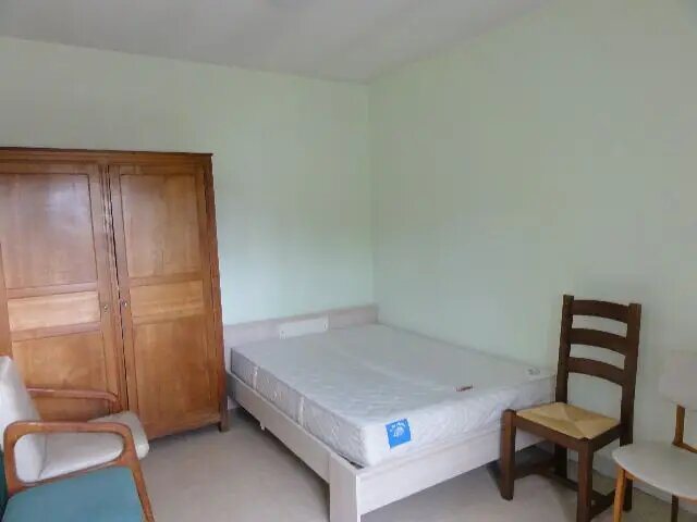 Appartement à louer, 32m², Le Creusot