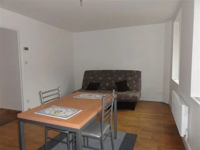 Appartement à louer, 34m², Le Creusot