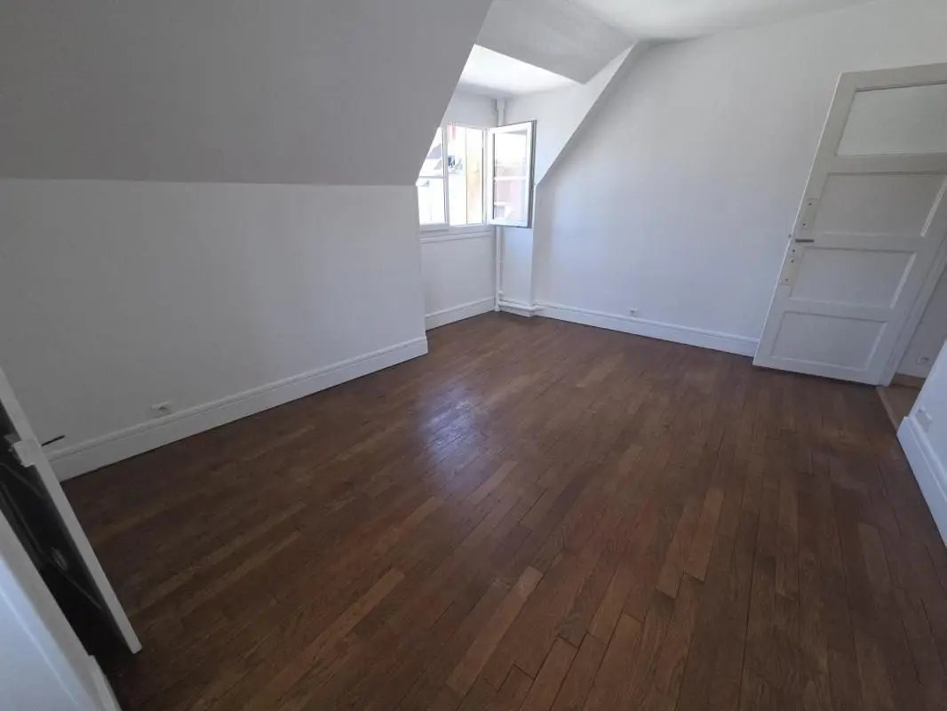 Appartement à louer, 50m², Le Creusot