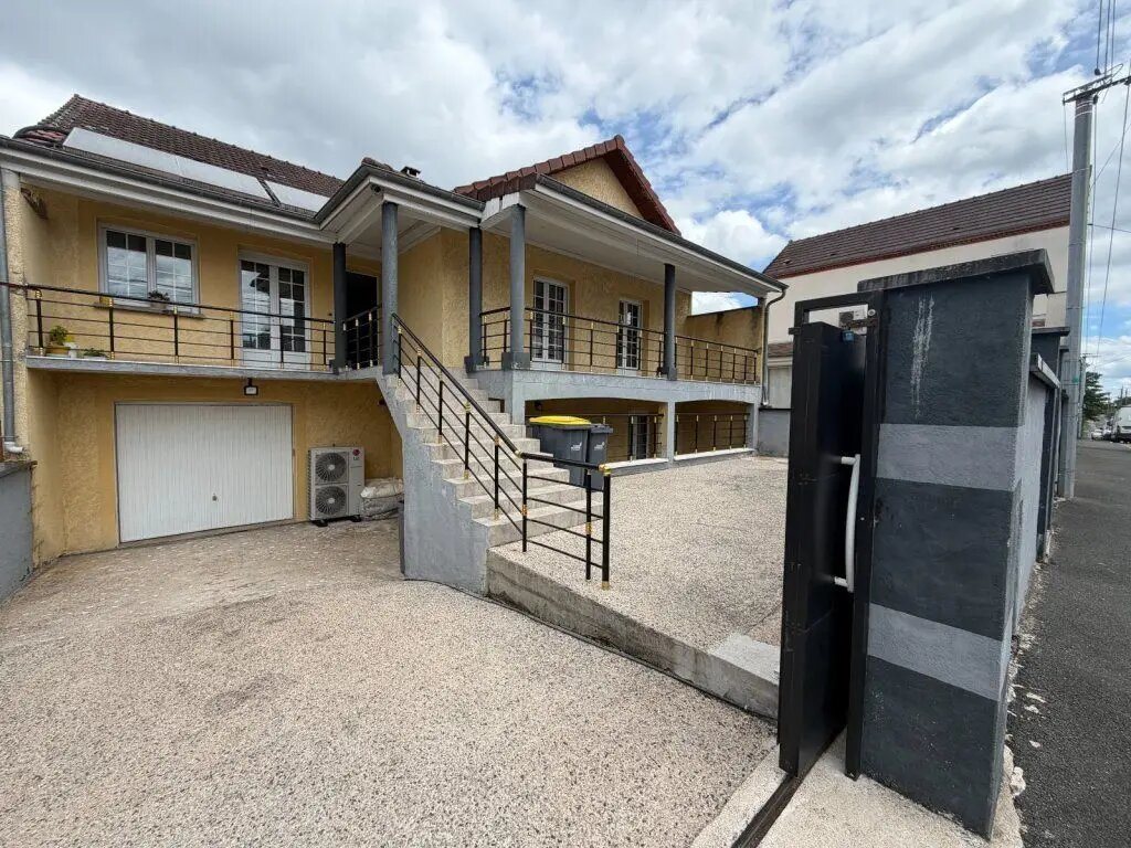 Maison à vendre, 240m², Le Creusot