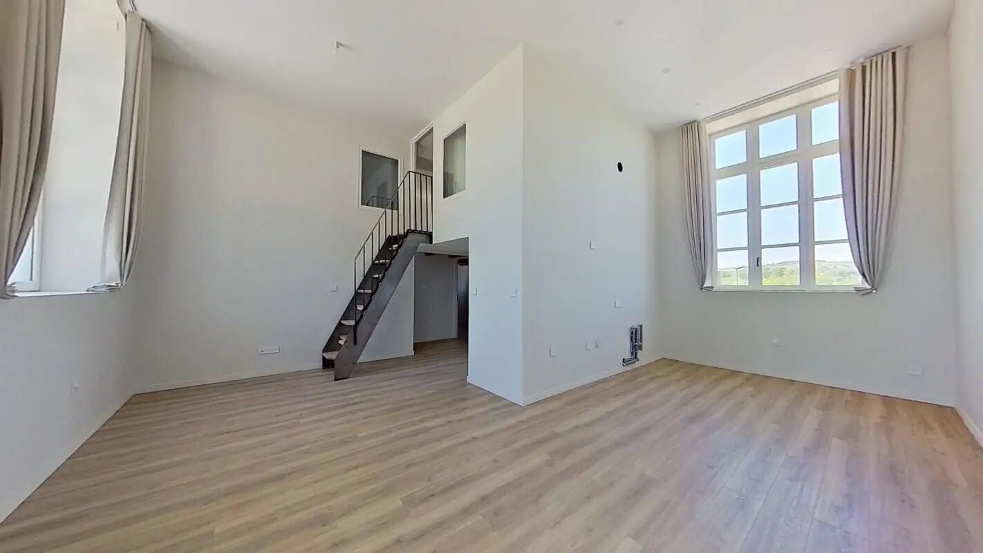 Appartement à louer, 85m², Marcilly-d'Azergues