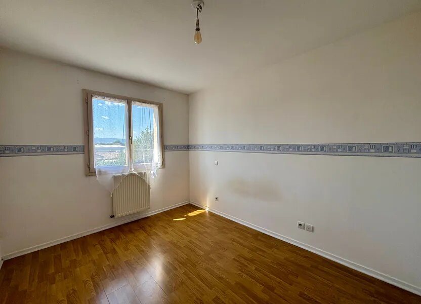 Appartement à louer, 43m², Jassans-Riottier