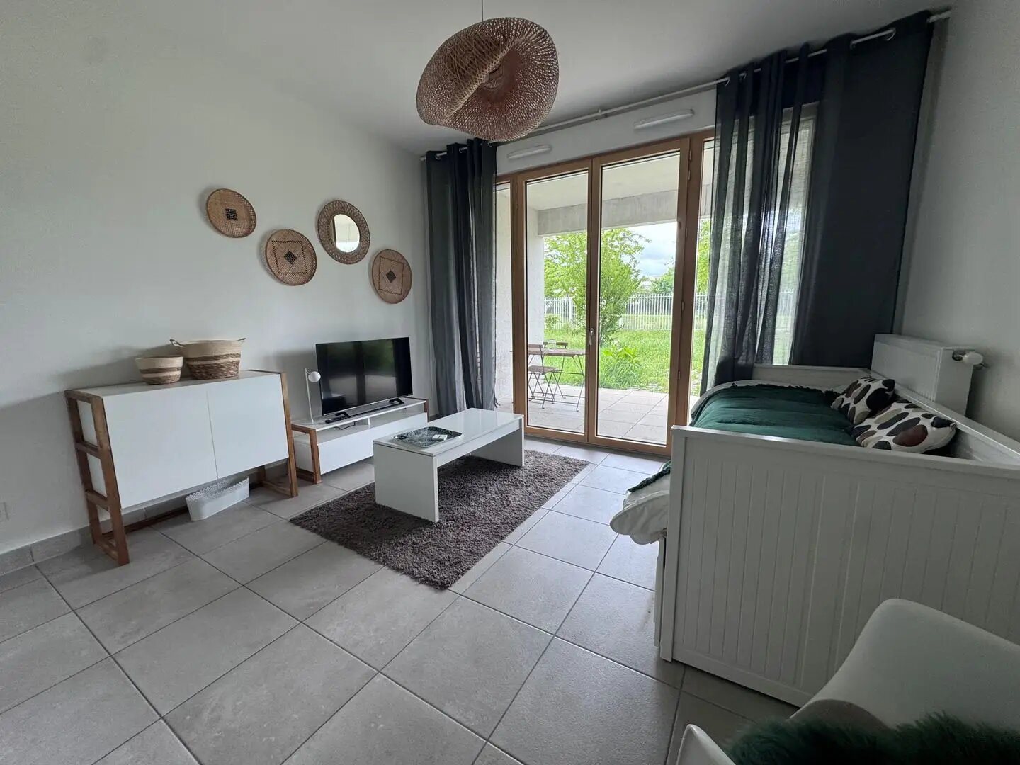 Appartement à louer, 23m², Sathonay-Camp