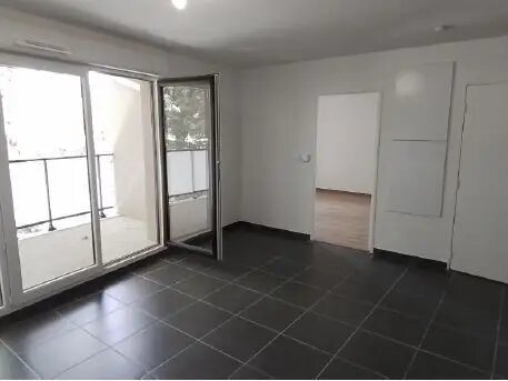 Appartement à louer, 45m², Montluel