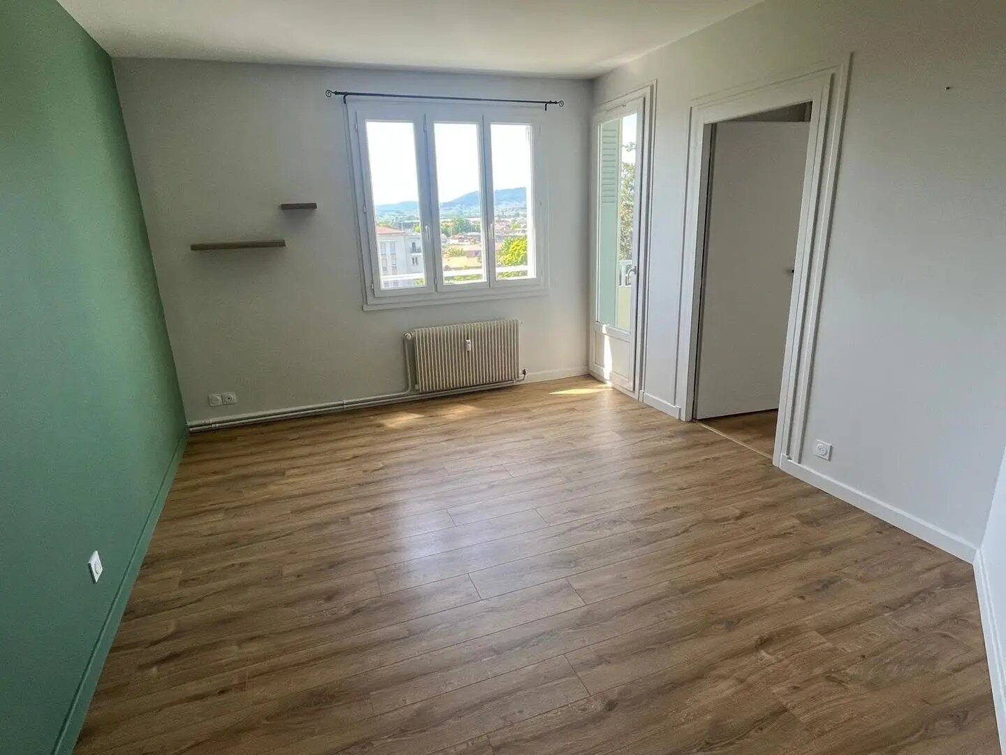 Appartement à louer, 67m², Belleville