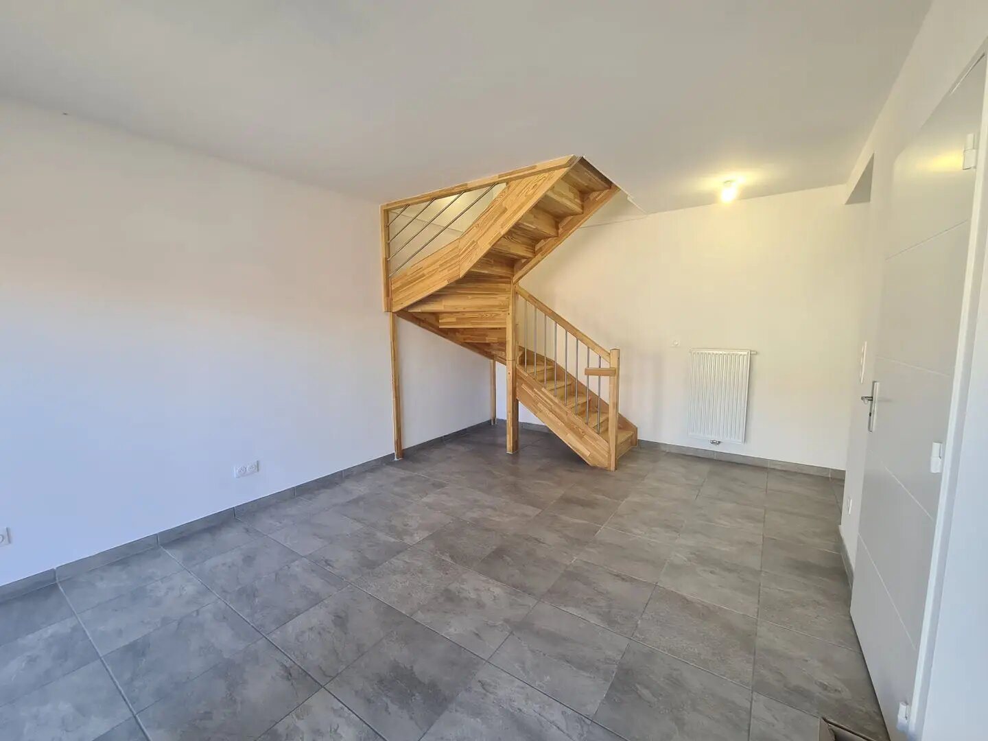 Appartement à louer, 67m², Beynost