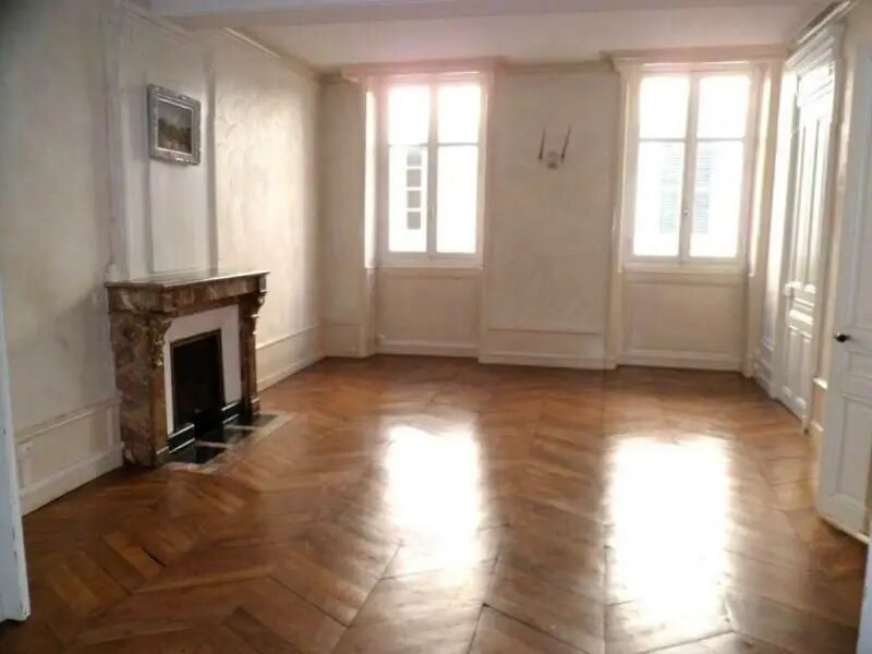 Appartement à louer, 61m², Vienne