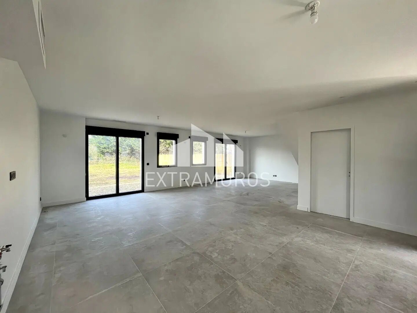 Maison à vendre, 136m², Craponne