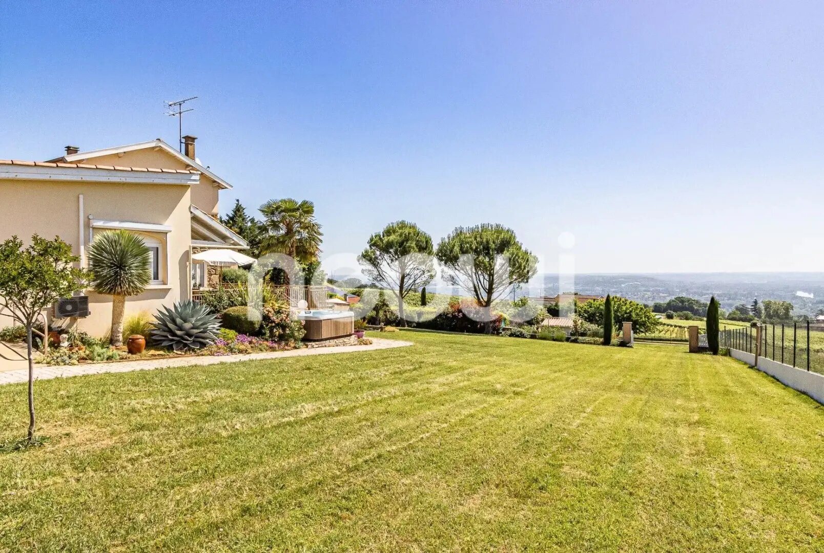 Maison à vendre, 162m², Pommiers