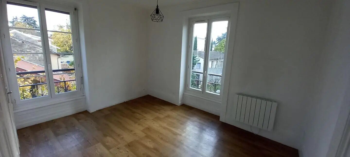 Appartement à louer, 34m², Oullins