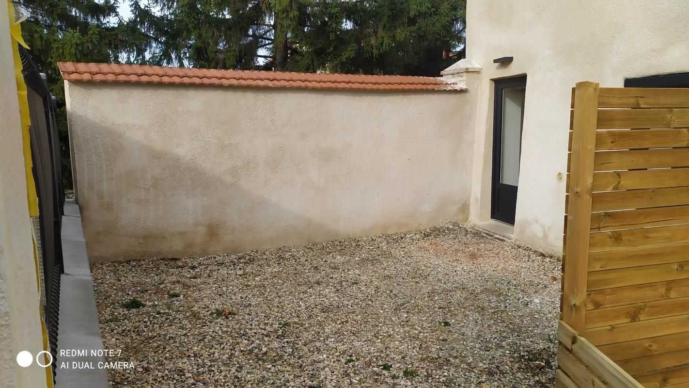 Appartement à louer, 37m², Sérézin-du-Rhône