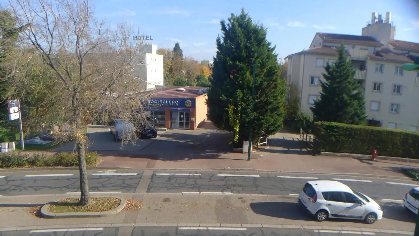 Appartement à louer, 62m², Pierre-Bénite