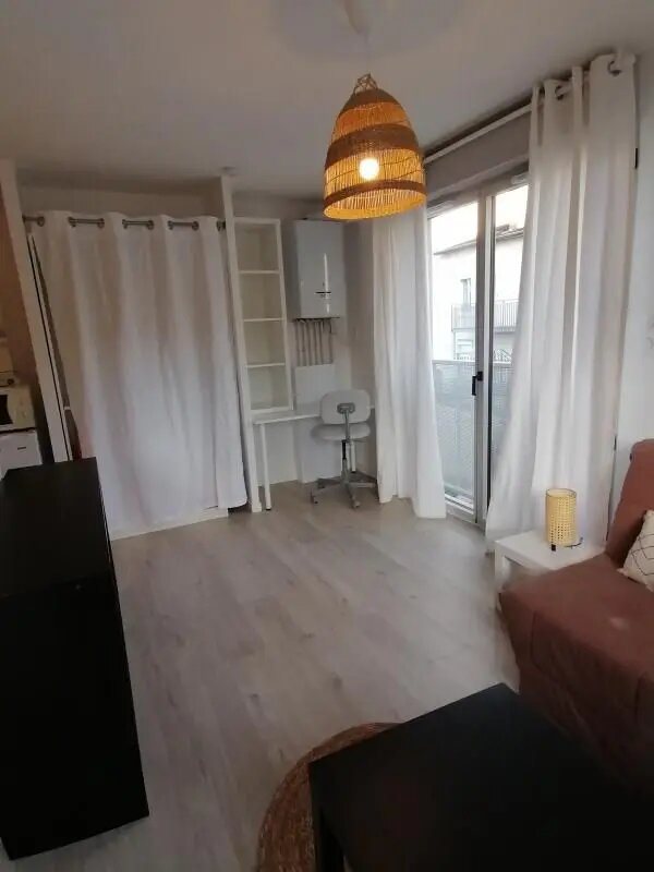 Appartement à louer, 21m², Oullins