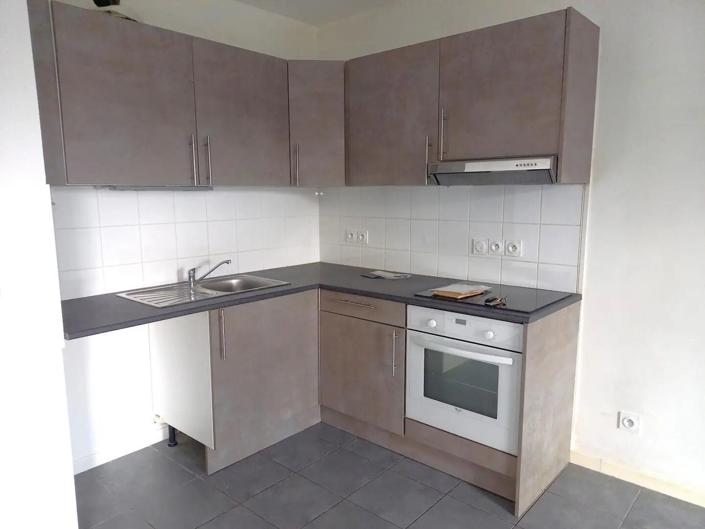 Appartement à louer, 68m², Décines-Charpieu