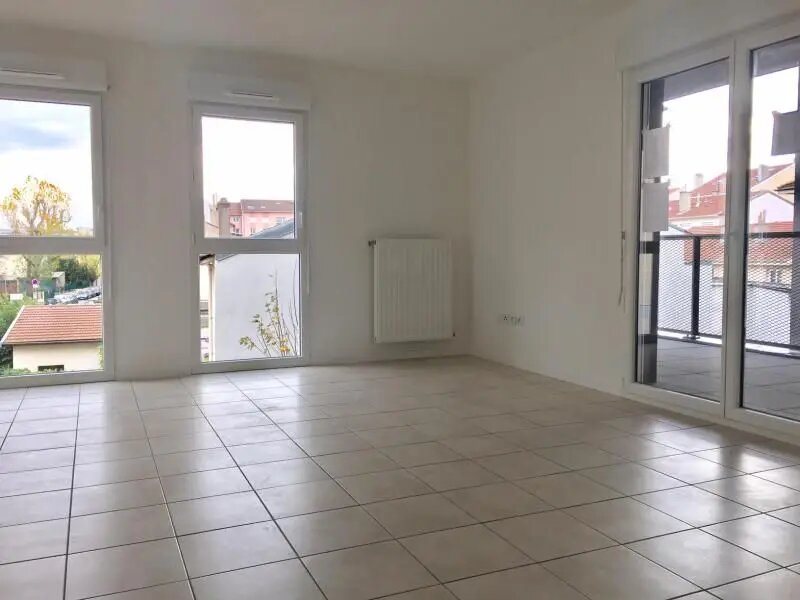 Appartement à louer, 64m², Lyon 8ème