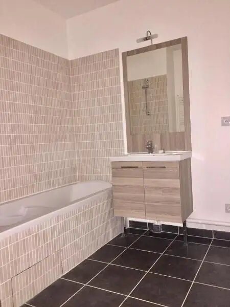 Appartement à louer, 64m², Lyon 8ème