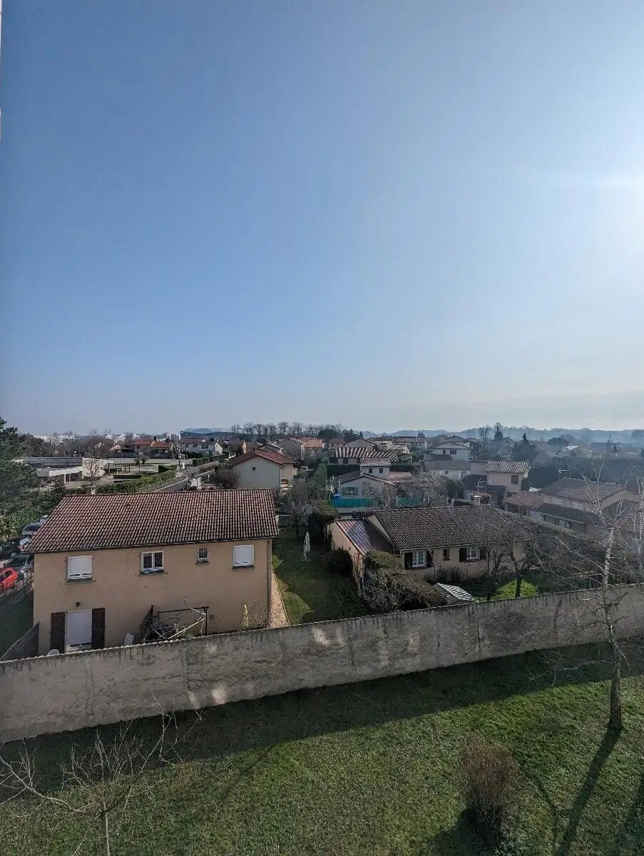 Appartement à louer, 59m², Décines-Charpieu
