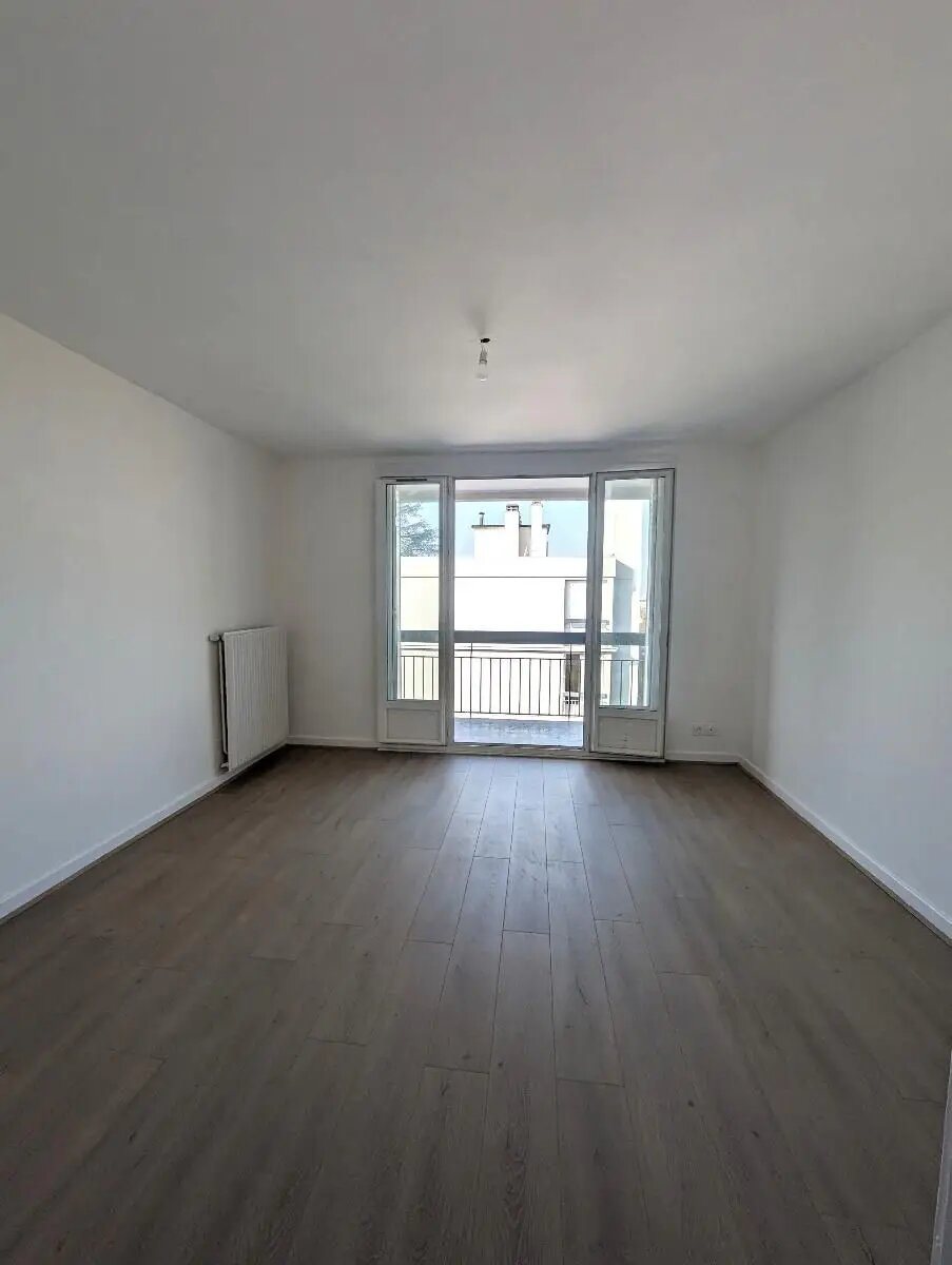 Appartement à louer, 59m², Décines-Charpieu