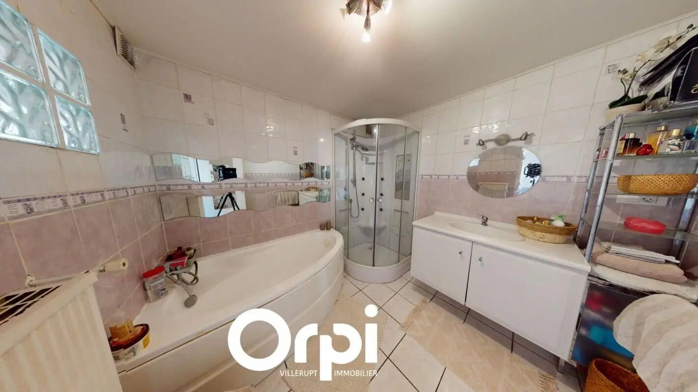 Appartement à louer, 54m², Saulnes