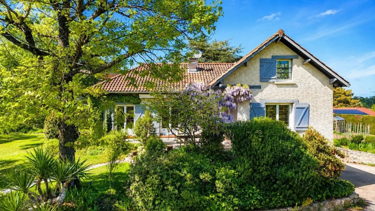Maison à vendre, 163m², Orliénas