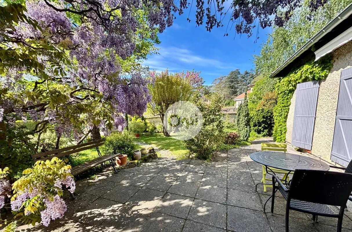 Maison à vendre, 163m², Orliénas