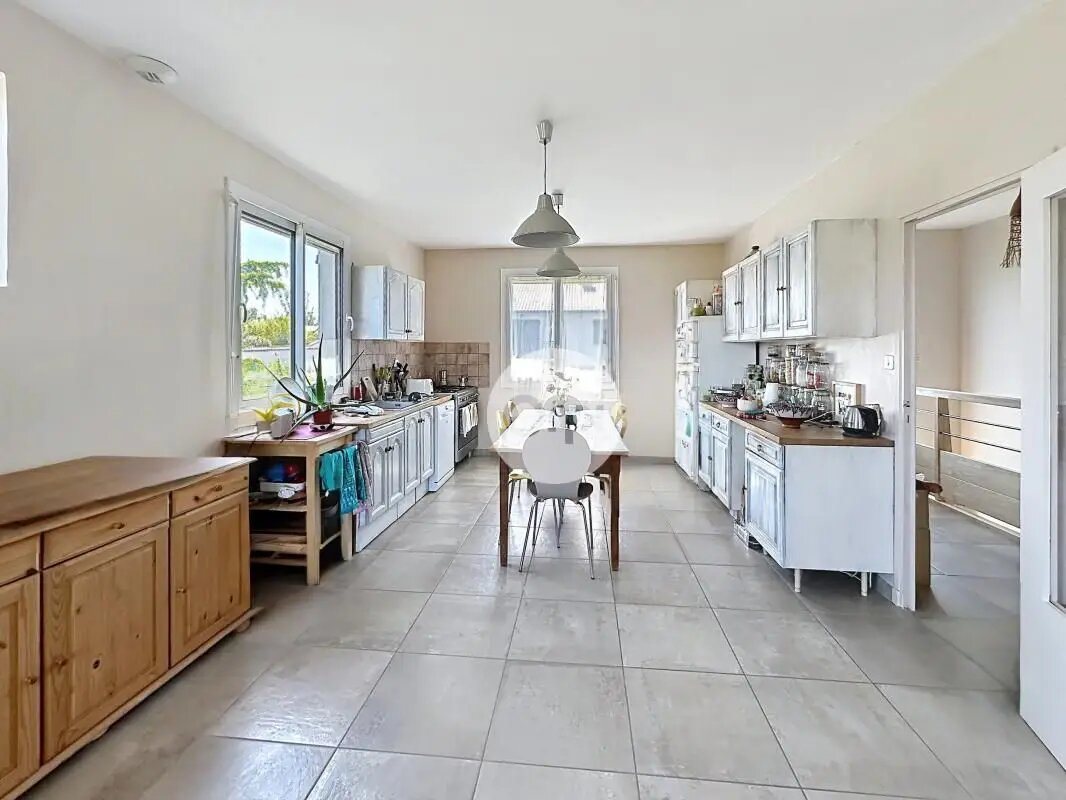 Maison à vendre, 140m², Taluyers