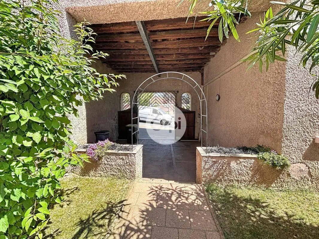 Maison à vendre, 180m², Charly